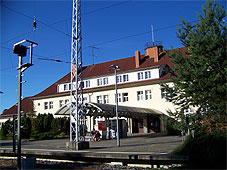 min 717 3.jpg min 717 3.jpg